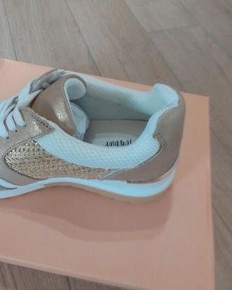 Menbur Scarpe Donna Nuove size 36