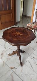 Tavolino in legno