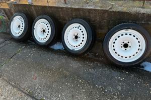 Cerchi con gomme invernali Giulietta