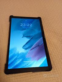 Tablet Samsung Galaxy Tab A7 Lite con la custodia