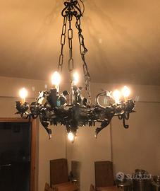 Lampadario ferro battuto restaurato