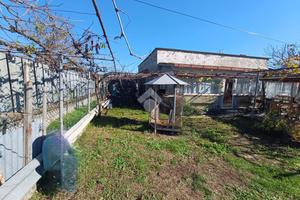 CASA SEMINDIPENDENTE A NEPI