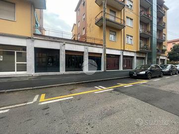 NEGOZIO A BRESCIA
