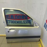Porta anteriore destra Ford Fiesta MKIV del 2000