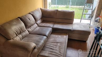 Divano ad angolo 