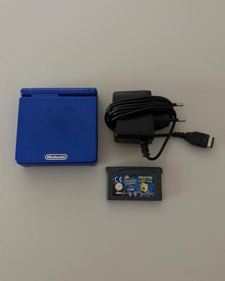 GAMEBOY ADVANCE SP CON CARICATORE E UN GIOCO