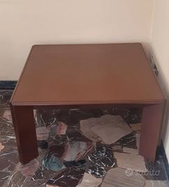 Tavolino quadrato