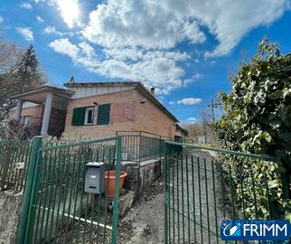 Villetta a schiera - C.da Canala, Castropignano