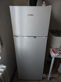 frigorifero Smeg con congelatore