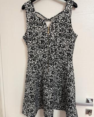 Abito fantasia bianco e nero con zip