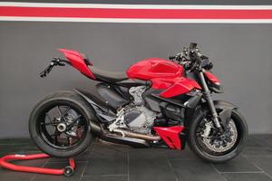 Ducati Streetfighter v2