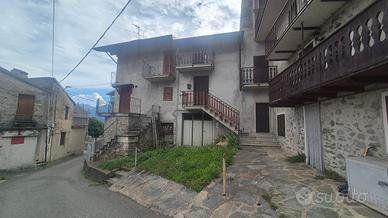 Valtellina splendida casetta quota 800