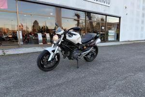 Ducati Monster 696 tipo M5