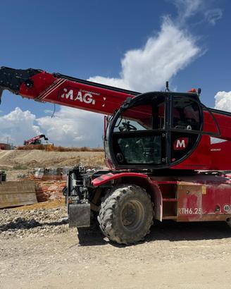 Telescopico Rotativo Magni RTH6.25