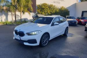 BMW 116 d 5p. Luxury