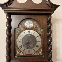 Orologio a pendolo a cassa lunga