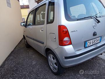 Opel Agila 1.0 12V del 2003
