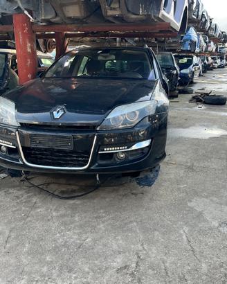 Renault laguna ricambi