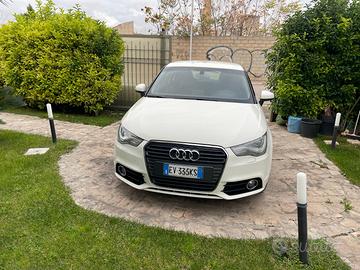 AUDI A1 1.6 TDI AMBITION