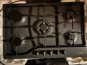 Piano cottura  5 fuochi gas metano