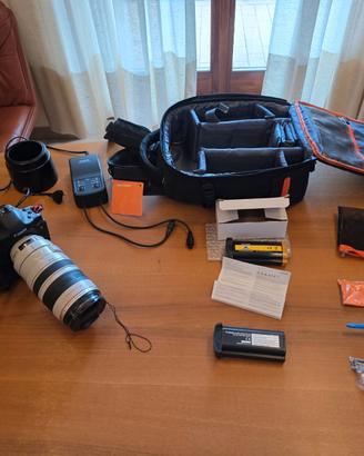 Canon EOS 1D Mark II + CANON EF 100-400MM 1:4.5-5.