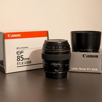 Canon EF 85mm f/1.8 USM come nuovo con paraluce