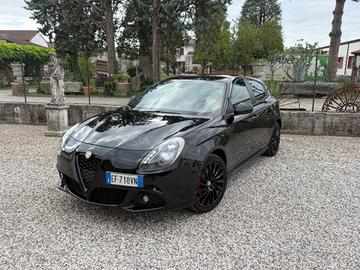 Alfa Romeo Giulietta 1.6 JTDm-2 105 CV Distinctive