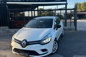 Renault Clio dCi 8V 75 CV 5 porte Moschino Life