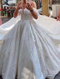 Abito da sposa, 4 ore usato 