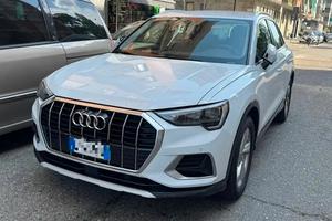 Audi Q3 35 TDI S tronic Business Advanced