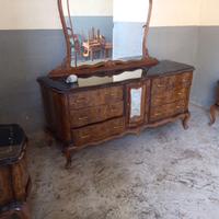 Comò e comodini antichi