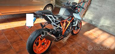 ktm 1290 super duke 