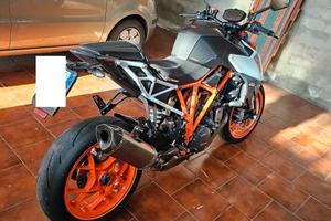 ktm 1290 super duke 
