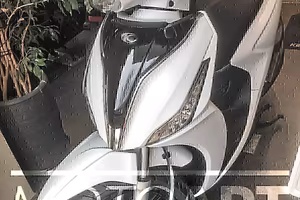 Kymco People S 125 E5+ / People S 200 E5+