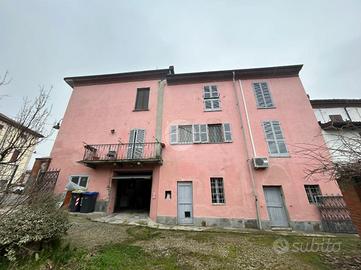 CASA SEMINDIPENDENTE A PIETRA MARAZZI