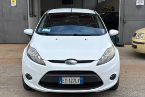 Ford Fiesta 1.4 5 porte Bz.- GPL Titanium