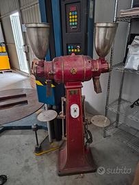 macinacaffe' professionale. 