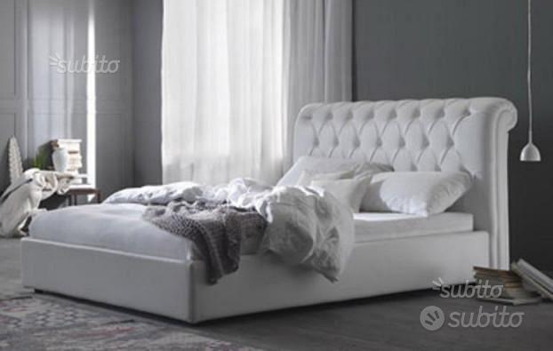 Letto matrimoniale contenitore stile Chesterfield Arredamento e