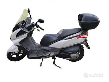 Kymco downtown 300 i 2012 55000 km.