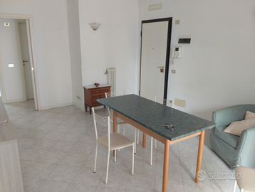 Villa Verucchio grande trilocale cantina e garage