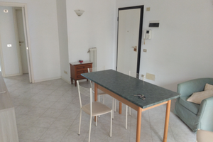 Villa Verucchio grande trilocale cantina e garage