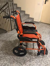 Sedia a rotelle a spinta Mobiclinic