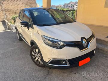 CAPTUR 1.5 90 CV DCI 2015 130.000 GRANDINATA
