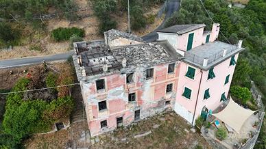 CASA SEMINDIPENDENTE A COGORNO