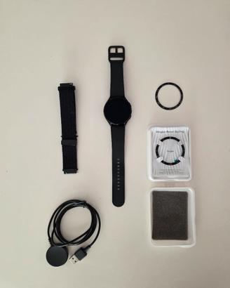 Samsung Galaxy Watch4 44 mm + accessori