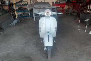 Vespa Px 200