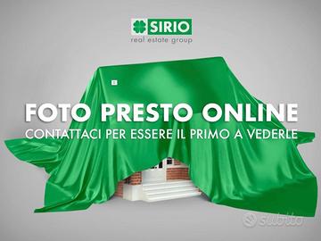 SPAZIOSO TRICAMERE IN BIFAMILIARE