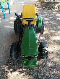 Trattorino Peg Perego a batteria 