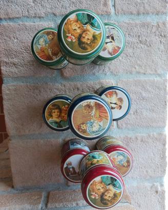 Vasetti colorati in latta vintage 
