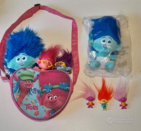 Bambole Trolls con borsetta